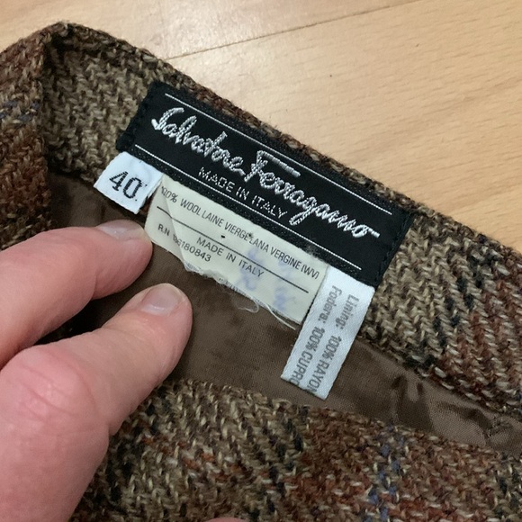 Salvador’s Ferragamo Vintage Wool Tweed Pencil Skirt Brown Tan Black Size 40 US4 - Picture 7 of 16